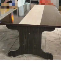 میز کنفرانس