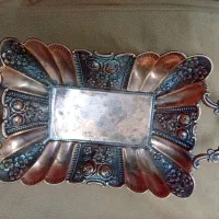 سلام یک عددسینی مسی دارم