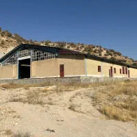 کارخانه-آب-معدنی-با-چشمه-اختصاصی