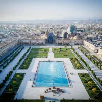 حرکت کاروان سیاحتی و زیارتی اصفهان شیراز