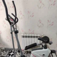 الپتیکال (دوچرخه ثابت و اسکی فضایی)