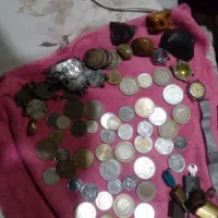 تعدادی سکه خارجی وایرانی 5عدد قوفل کلکسیونی
