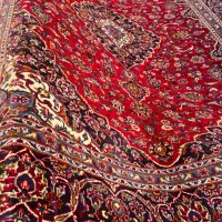 فرش ۹ لاکی