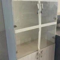 کمد درب شیشه ای مناسب فایل