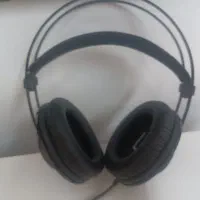 هدفونAKG