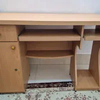 میز کامپیوتر