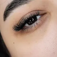 اکستنشن مژه مشکی و رنگی. لیفت و لمینت مژه و ابرو|خدمات آرایشگری و زیبایی|تهران, نیرو هوایی|دیوار
