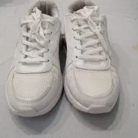 کفش سفید سایز 39
