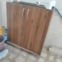 کمد چوبی چرخ دار