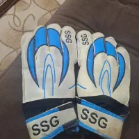 دست کش دروازه بانی دست دوم