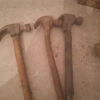 لوازم الموتور بندی .چکش .سیم‌ چین .قیچی