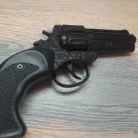 تفنگ ترقه ای فلزی