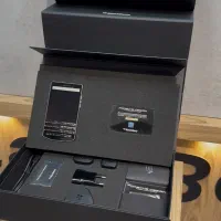 گوشی بلک بری پورش دیزاین P'9983 کربن اکبند *تعداد*