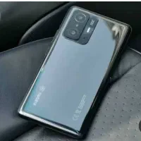 11t شیامی پرچمدار معاوضه دارم با فقط آیفون xr.xs11