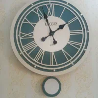 ساعت دیواری