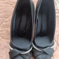 کفش مجلسی زنانه پاشنه دار نگین دار سایز ۳۸