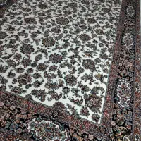 ۴ تا فرش ۹ متری اصل مشهد کاملا نو و استفاده نشده
