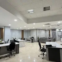 جذب مشاور املاک آقا و خانم با روابط عمومی بالا