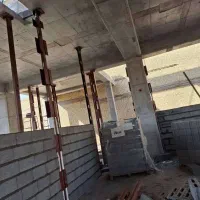 اجراع والپست.