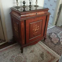 اینه وکنسول وشمعدان