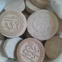 تعدادی مهر نو