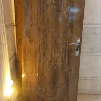 درب چوبی اتاق در اتاق