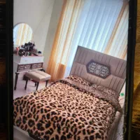 سرویس تخت و میز آرایش همراه صندلی