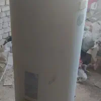 ابگرمکن مخزنی  ایستاده