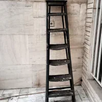 نردبان آهنی