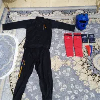 لباس و وسایل کونگ فو