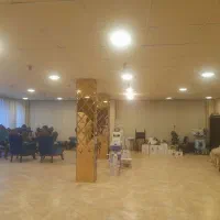 مغازه تجاری  لوکیشن معلم و گلسار   ۳ طبقه  فول