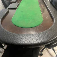 میز پوکر و کارت