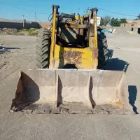 تراکتور رومانی بیل عقب