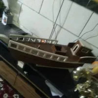کشتی تزیینی چوبی