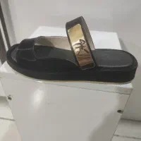 دمپایی مارک