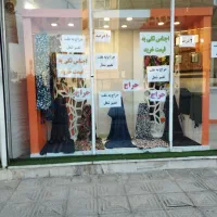 ویترین لباس و آینه قدی