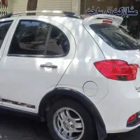 کوئیک R مدل ۱۴۰۱ . کم کار