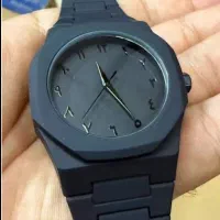 ساعت دارک فول بلک