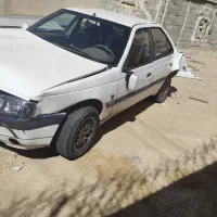 شاگرد نقاش خودرو