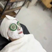 فشیال تخصصی و درمانی  پوست خود را به ما بسپارید