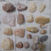 حراج سنگهای قیمتی و تزئینی و کمیاب