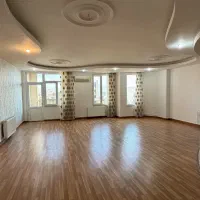 کارمندان / ۱۴۰متر / طبقه آخر