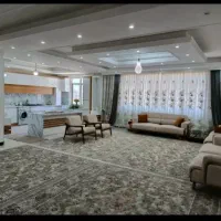 آپارتمان تک واحدی/نوساز/تجهیز شده/طبقات2 و 4