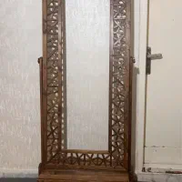 آئینه قدی چوبی دست ساز زیبا کشودار