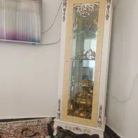 یک عدد بوفه. در حد نو. قیمت خیلی مناسب.