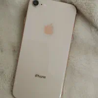 ایفون 8 لاکاغذی