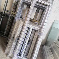 فروشتعدادی دربوپنجره المینیوم دوجداره سرویسنداریم