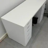 میز تحریر طرح ایکیا