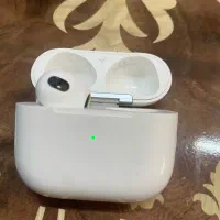 ایرپاد ۳ اصلی تک گوش