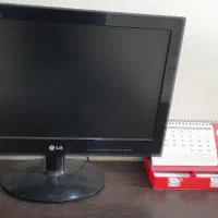مانیتور ال جی ۱۹اینچ در حد نو